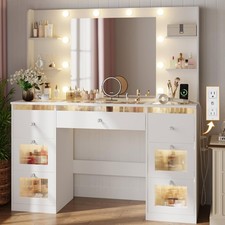 Makeup Vanity with Lights 3