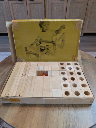 Vintage creative playthings - creative,