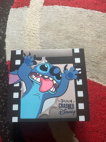Stitch crashes disney pin set - crashes,