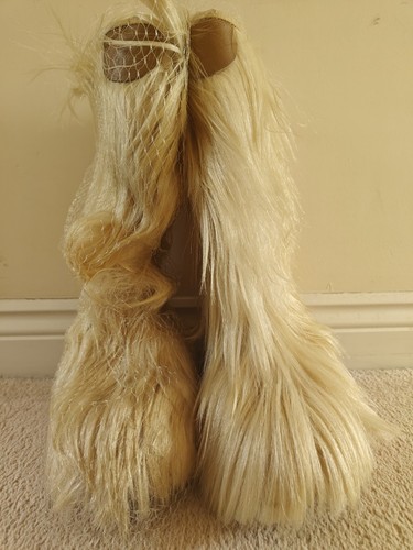 Vintage style yeti fur boots - style,