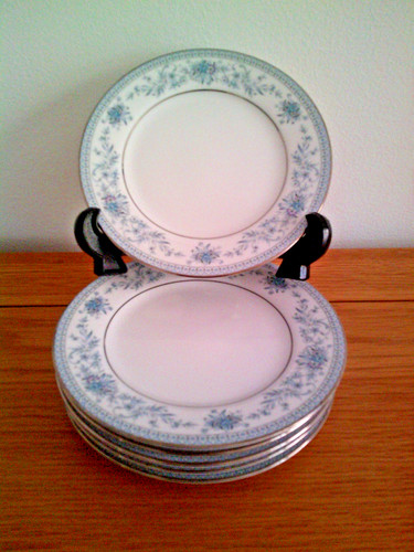 Noritake blue hill 2482 - -,