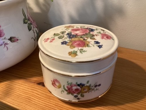 Vintage sadler ceramic trinket - ceramic,