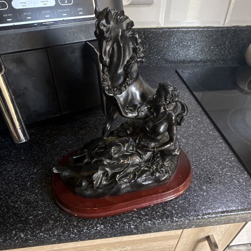 Academy resin horse and - resin, women