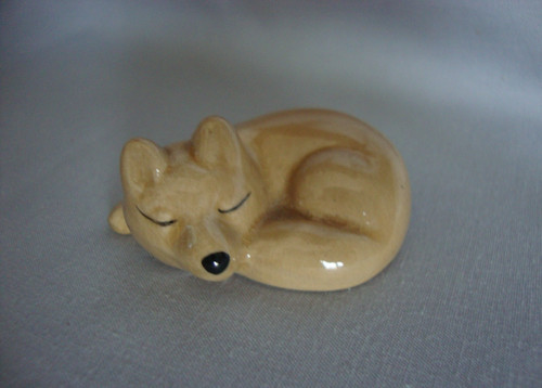 Szeiler minature sleeping - minature,