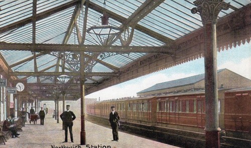 Northwich railway station - northwich,
