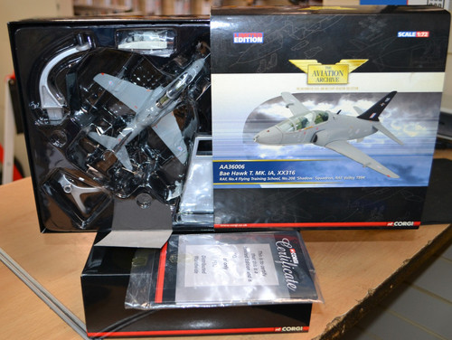 Corgi aa36006 bae hawk mk - hawk,