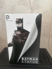 DC COLLECTABLES BATMAN BLACK AND WHITE STATUE DARWYN COOKE
