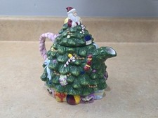Vintage Spode Christmas Tree Hand Painted Tea Pot New In Box