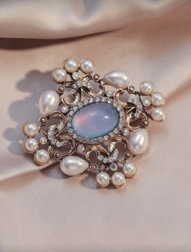 Vintage style rhinestone - vintage,