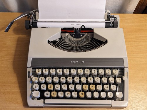 Royal 200 typewriter litton - royal,