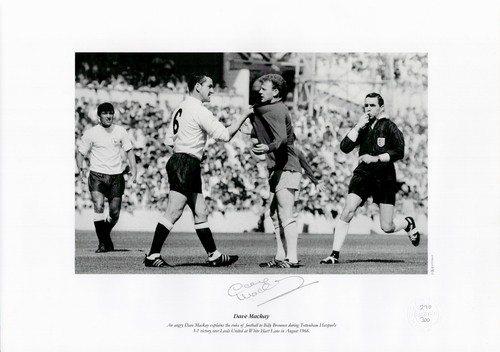 Dave mackay signed 12 - signed,