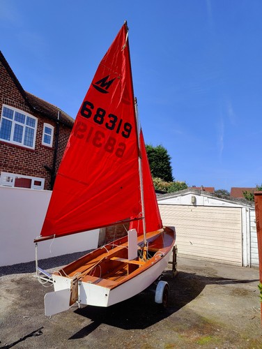 Mirror dinghy sailing boat - mirror,