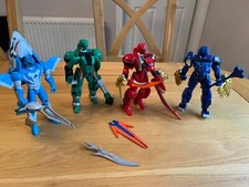 Power Rangers Jungle Fury Deluxe Morphing Zord Megazord Rangers with Accessories