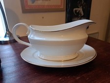 Mayfair gravy / sauce boat Staffordshire Bone China And Plate 