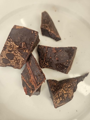 Unsweetened baking chocolate - unsweetened,