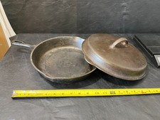 vintage Cast iron Wagner Ware