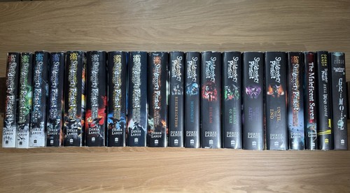 Skulduggery pleasant series - pleasant,