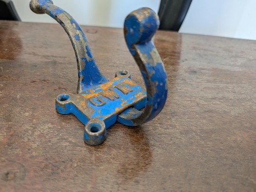 Gwr cast iron hook - gwr, &