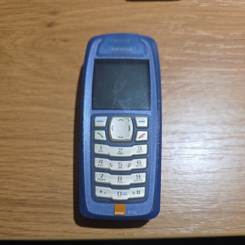 Nokia 3100 light blue - nokia,