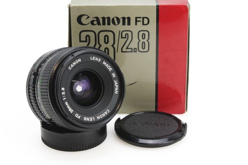Canon 28mm prime - f2.8,