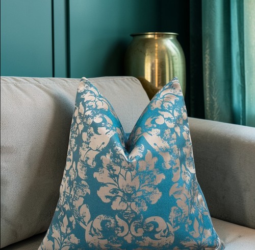 Decorative pillowcase damask - decorative,