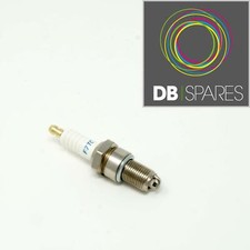 Honda spark plug GX240, GX270