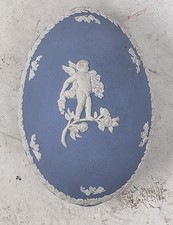 Wedgwood Jasperware Cherub Egg