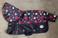 350g TURNOUT RUGS MINI/SHETLAND/ PONY WATERPROOF NEW BLUE/RED STAR 3'0"-4'6"