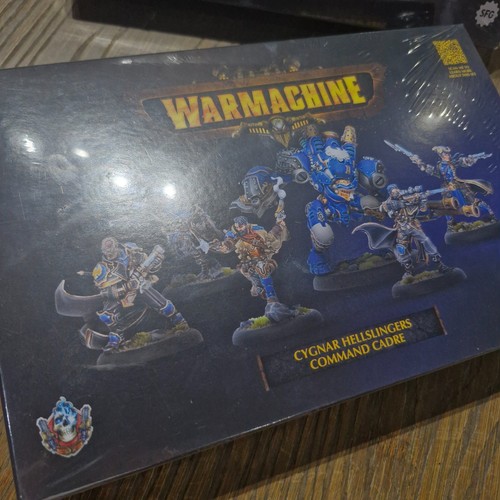 Battlegroup box cygnar - box:,