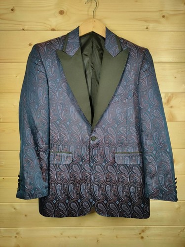 William hunt paisley - paisley, tuxedo