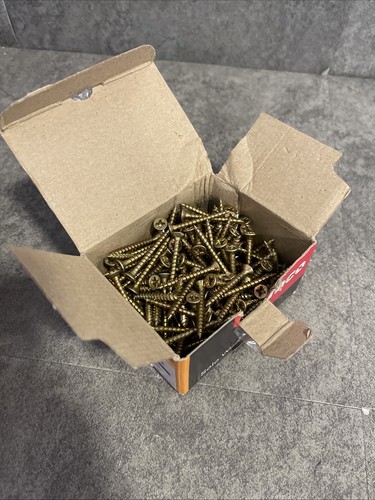 200 pcs box - 200, screws