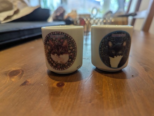 Ivory cats egg cups - egg, 2