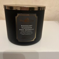 Bath & Body Works White Barn