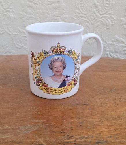 Queen elizabeth golden - golden, jubilee