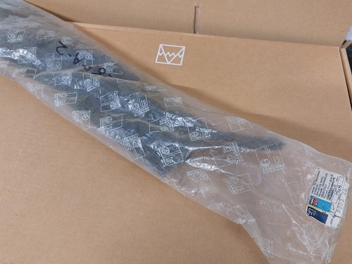 Rear door glass rubber seal - rear,