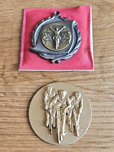 Vintage cycling medals lot - medals,