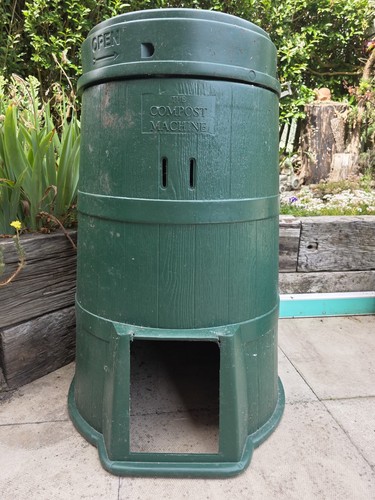 The compost machine composting - the,