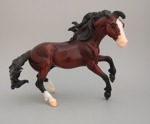 Breyer shelby collectors - 💥breyer,