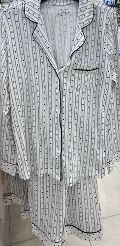 Monochrome heart print - heart,
