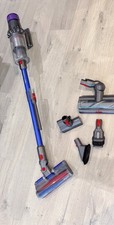 Dyson V11 Absolute Cordless