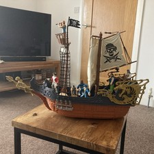 Chap Mei Pirate Ship & Figure