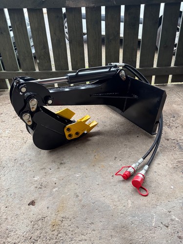 Brand new hydraulic digging - new,