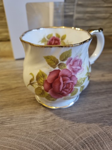 Queens vintage fine bone china - vintage,