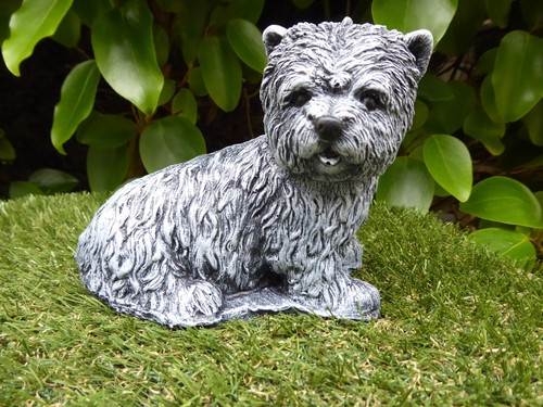 Cast stone handcrafted - handcrafted, cairn