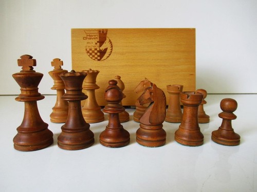 Vintage chess set 1980s chavet - chess,