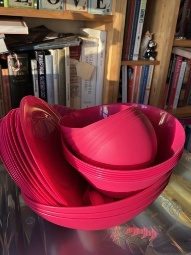 Pink plastic party bowls