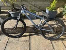 26″ Dirt Jump Bike – Flow