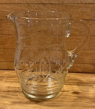Vintage Etched glass 2.5 Pint