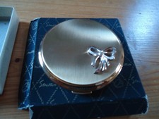 Vintage Stratton Powder