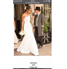 Pia Michi 1730  Size 8 Excellent condition 